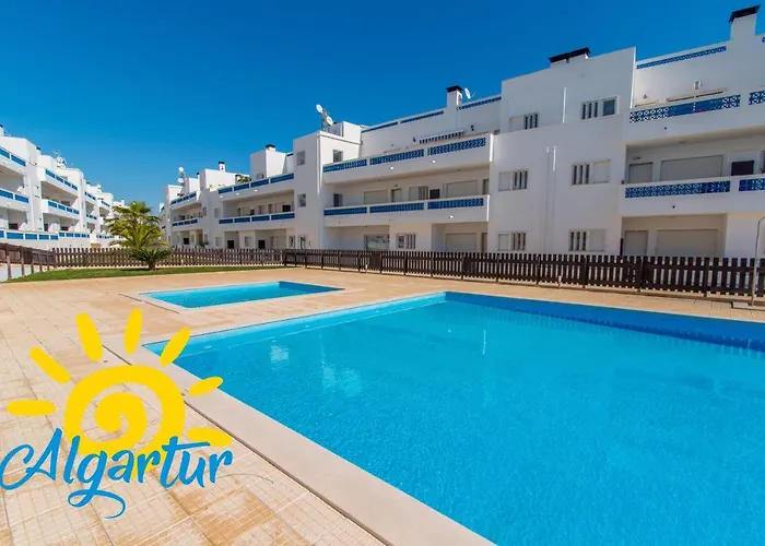 Апартаменты By Algartur - 5 Mins Downtown - Ac - Pool - Wi-fi - Smart Tv Санта-Лузия